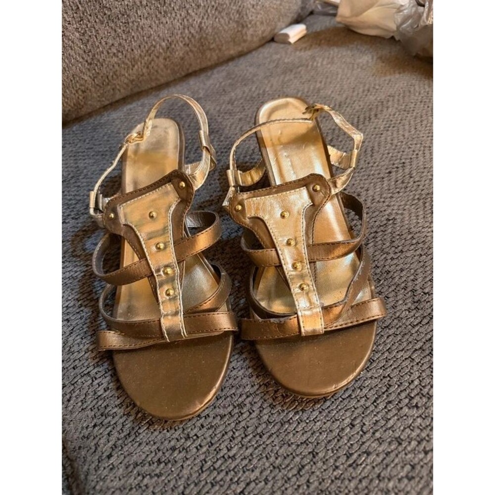 Vintage Avon sandals size 7